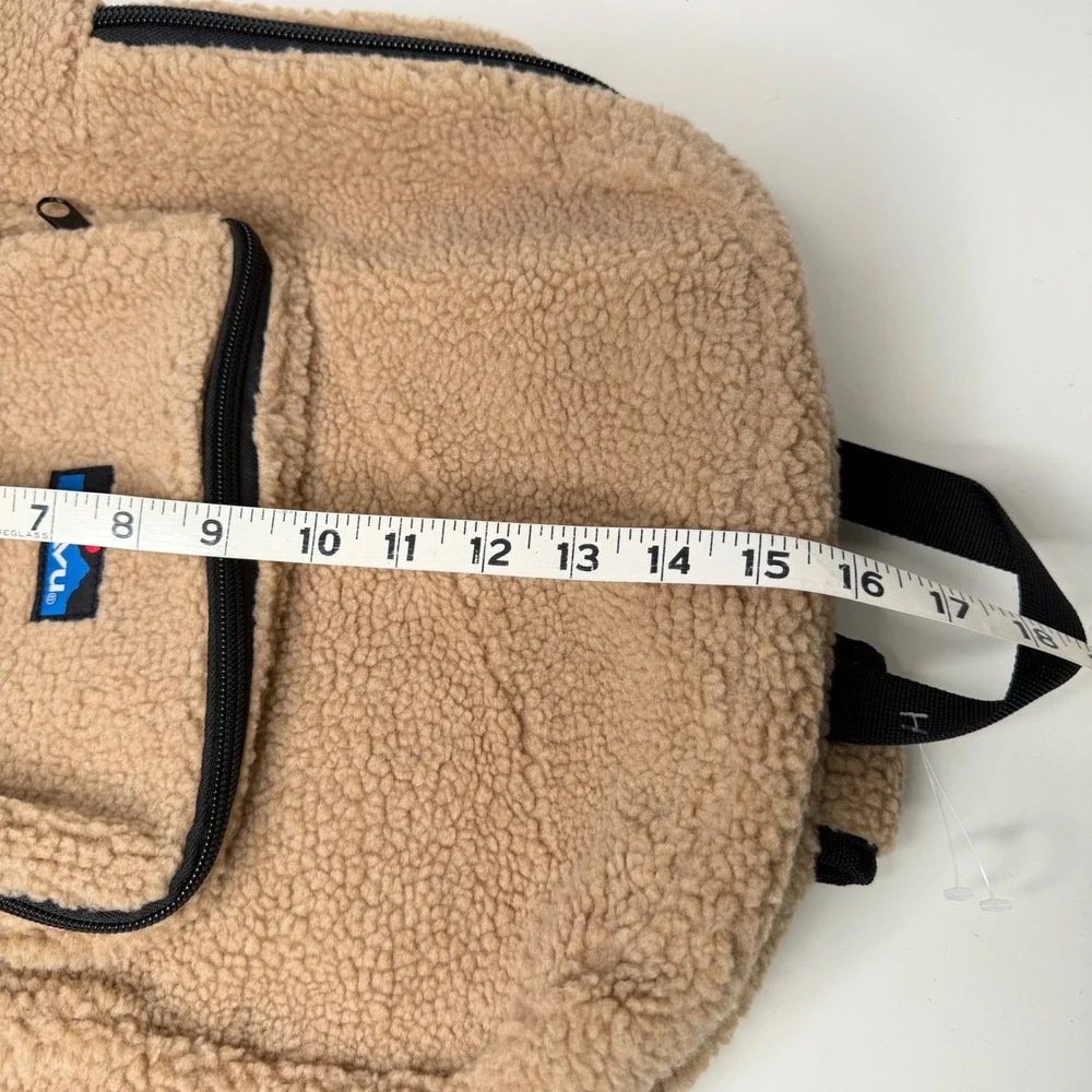 KAVU Fleece Backpack Unisex Tan Sherpa High Pile‎ Gorpcore Cabin NEW